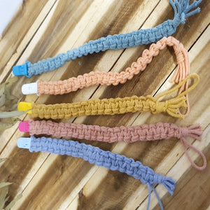 Macrame Dummy Clips