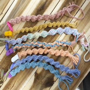 Macrame Dummy Clips