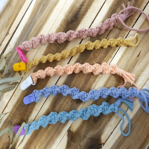 Macrame Dummy Clips